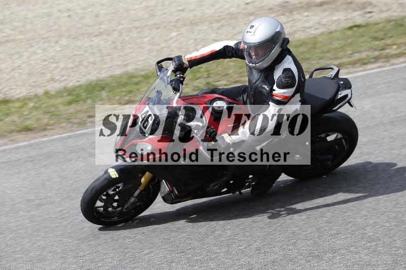 /10 20.04.2026  Pluess Moto Sport ADR/Einsteiger/46